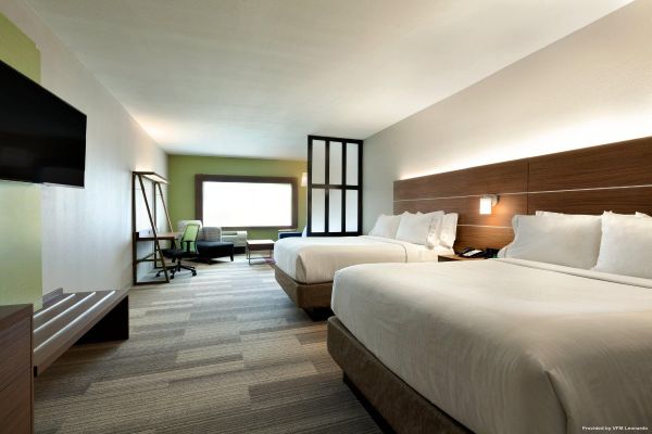 Holiday Inn Express & Suites MCALLEN - MEDICAL CENTER AREA (McAllen)